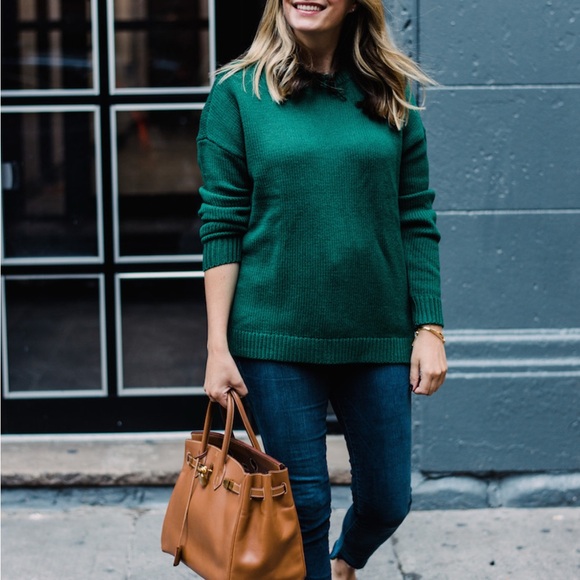 The Best Green Sweater by Treasure-and-bond-something-navy-crewneck-sweater - Picture 3 of 4